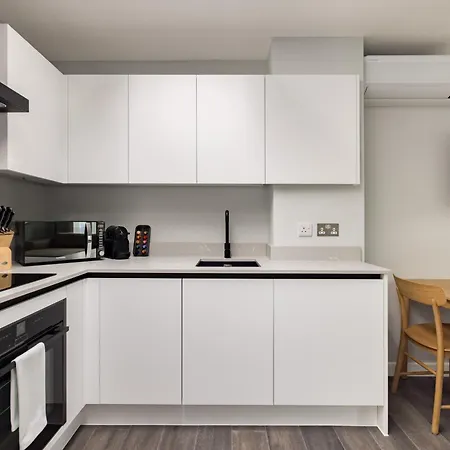 Hausd - Soho Apartment *