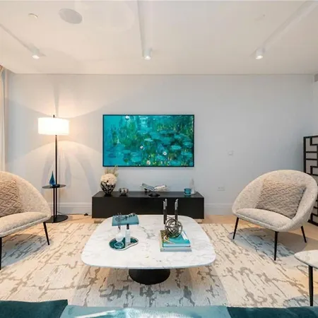 Oxford Street Station Lovely Lux Flat Sleeps Up To 6 Apartment *