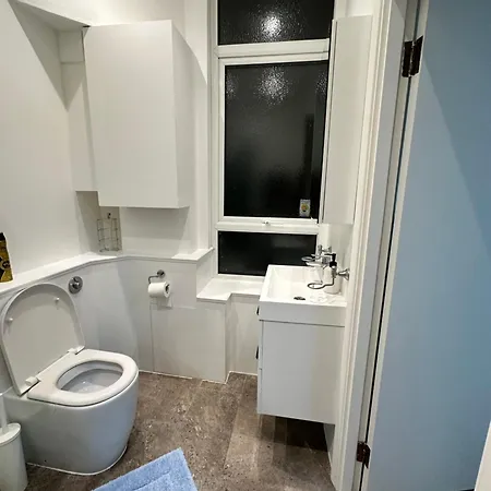 Apartment Cosy One Bedroom Flat London