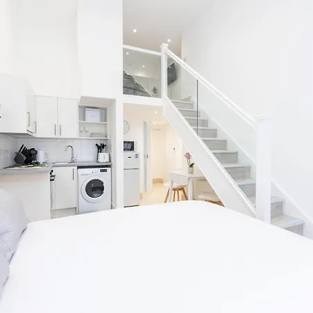 By Hyde Park Appartement