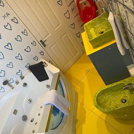 Ziggla Luxury Apartment