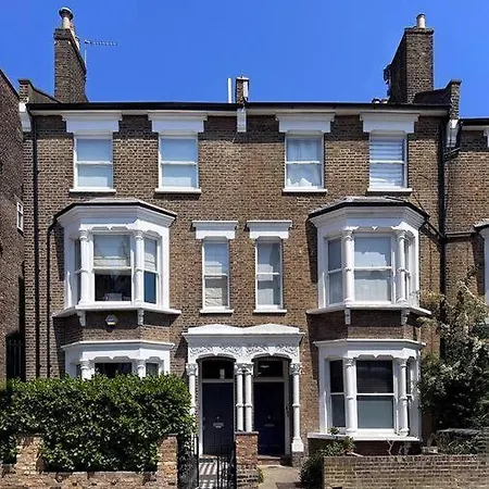 Shirlock - Italianflat Apartment London