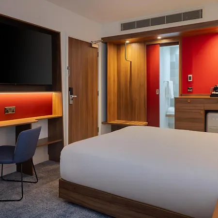 Hotel Hampton By Hilton Waterloo