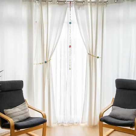 1 Bed In London, 10 Minutes From Bridge Apartment