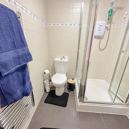 Stunning Garden House - Free Wifi & Parking * Hendon