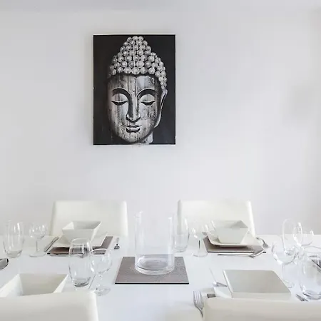 Comfortable 4 Bed Mews Town House Near Hyde Park بيت للعطل *