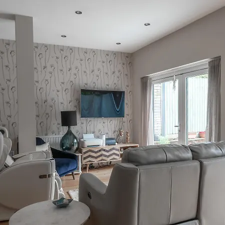 Quirky, Vintage 2 Bed Flat Apartamento