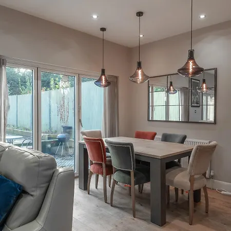 Quirky, Vintage 2 Bed Flat Apartamento
