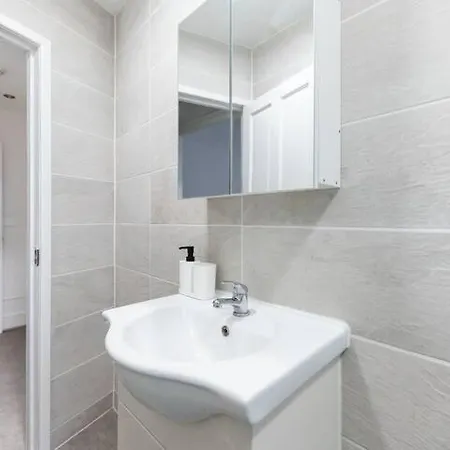 Luxury 2 Bedroom Flat In Balcombe Street