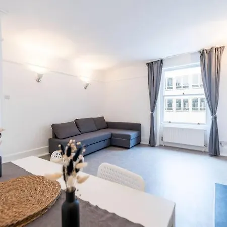 Luxury 2 Bedroom Flat In Balcombe Street