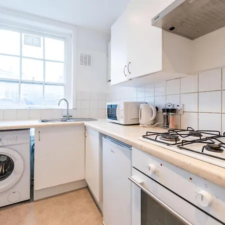 Luxury 2 Bedroom Flat In Balcombe Street Apartment London