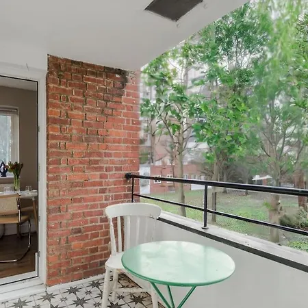 The Clissold, Two Bedroom N5 Apartment