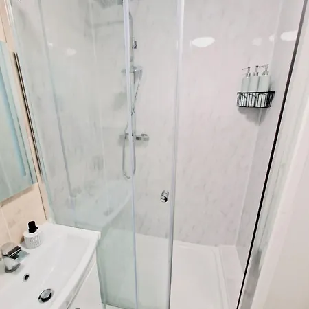 Gasthof Flat 16 Homedale House Sutton (Greater London)