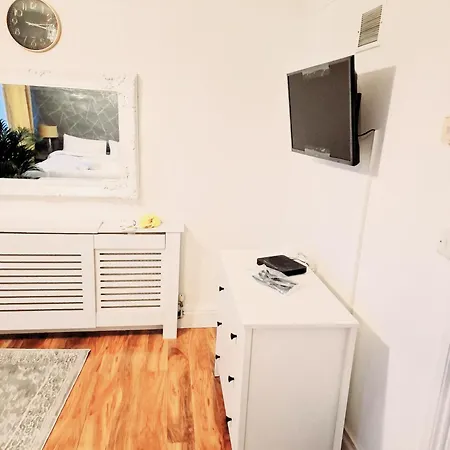 Flat 16 Homedale House Gasthof Sutton (Greater London)