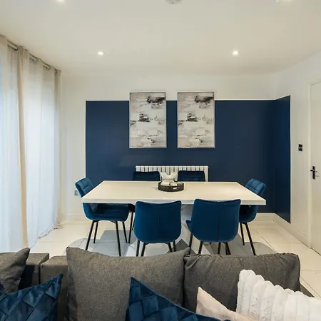 Superb House Close To Little Venice Hébergement de vacances *