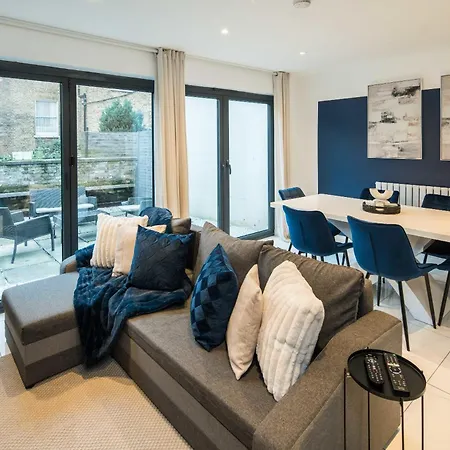 Holiday home Superb House Close To Little Venice *