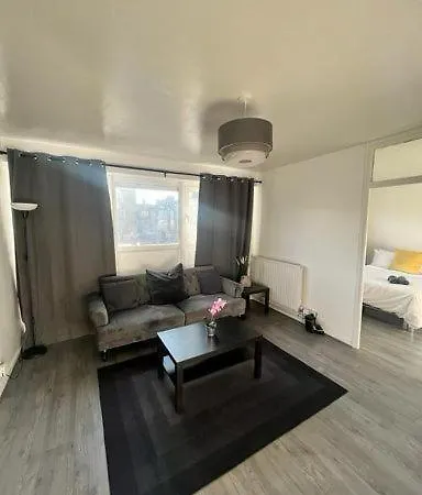 Holloway Ap Apartment *