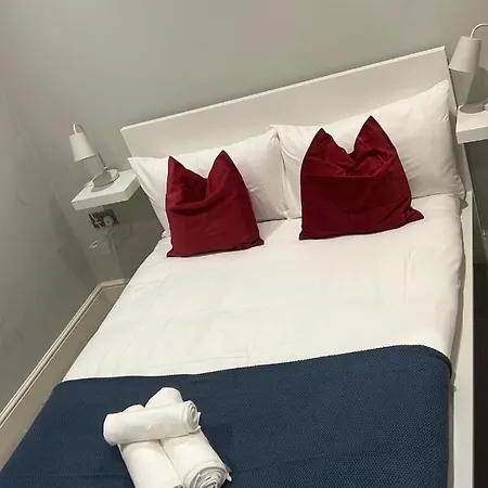 Brilliant 2 Bed - 2 The Southwell London