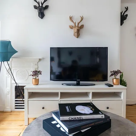 Oxford Street Cosy 1bd Flat London