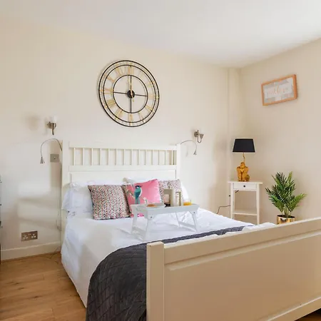 Oxford Street Cosy 1bd Flat
