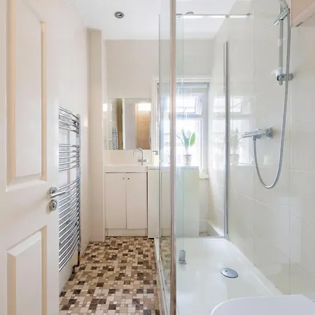 Oxford Street Cosy 1bd Flat