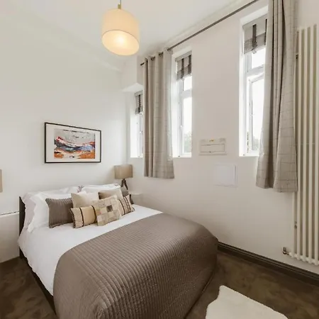 Apartment Grand Prix House