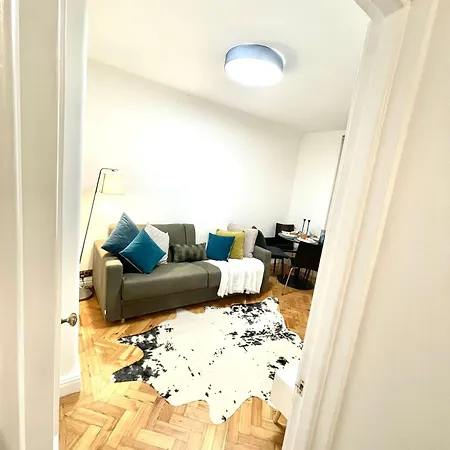 Kings Cross St Pancras Luxury Apt * Londra