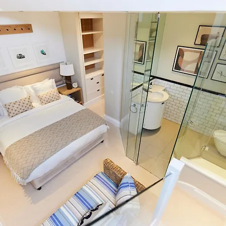 The St. Lukes Garden Place - Spacious 4bdr House With Garden And Terrace * London