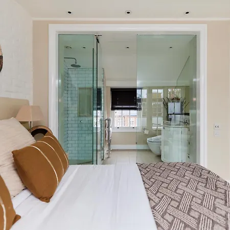 The St. Lukes Garden Place - Spacious 4bdr House With Garden And Terrace *