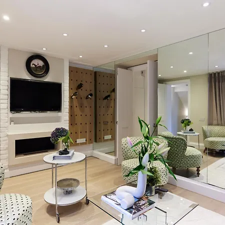The St. Lukes Garden Place - Spacious 4bdr House With Garden And Terrace * London