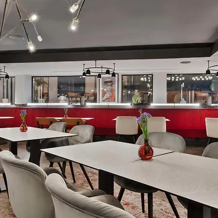 Ξενοδοχείο Radisson Red London Heathrow