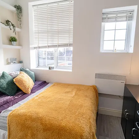 Apartment Hendon 2 Bed 20 Minutes To London The Hyde