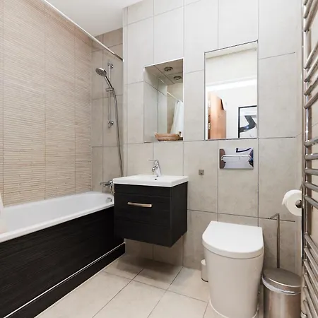 The Wembley Escape - Lovely 2bdr Flat Apartment