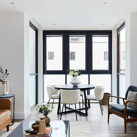 The Wembley Escape - Lovely 2bdr Flat Apartment London
