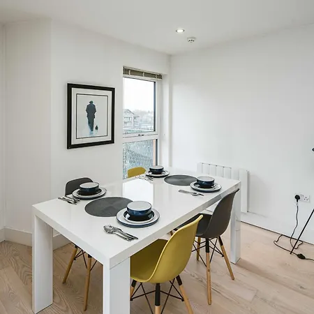 2bed Flat With The View/kingston Apartment