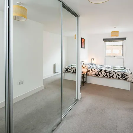 2bed Flat With The View/kingston Apartment *