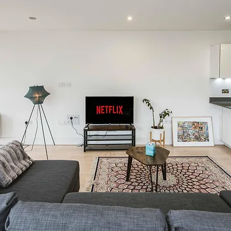 Apartment 2bed Flat With The View/kingston London