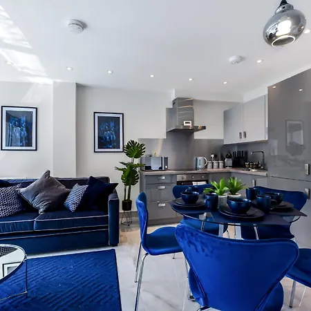 Stylish 2 Bedroom - Wembley Park לונדון