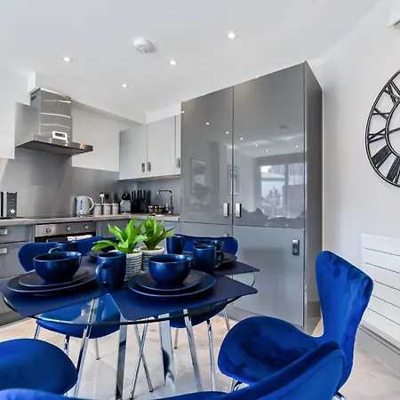 Stylish 2 Bedroom - Wembley Park * לונדון