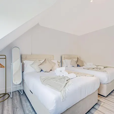 Sweet And Lovely 2br With Free Parking *
