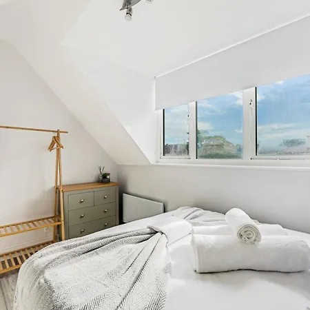 Sweet And Lovely 2br With Free Parking
