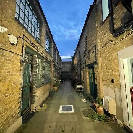 Victoria Mews Hoxton Shoreditch London