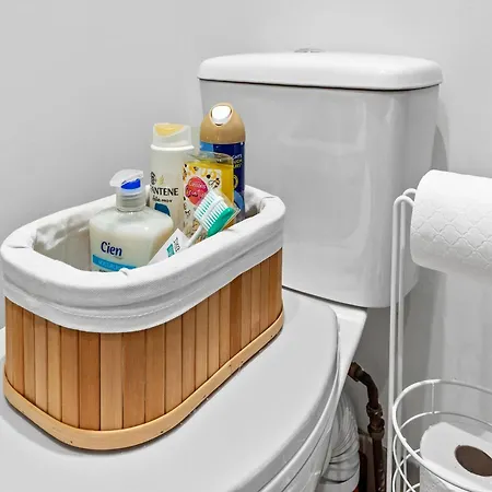 Olympia Kensington Studio Apartment *