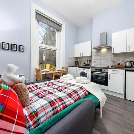 Olympia Kensington Studio Apartment London