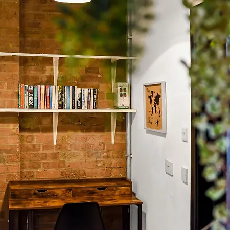 Trendy, Arty, 3br In Heart Of Hipster Hackney! Appartement Londen
