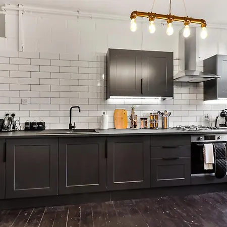 Trendy And Eccentric Flat In Hackney * London