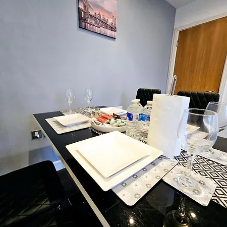 Cozzy Apartment