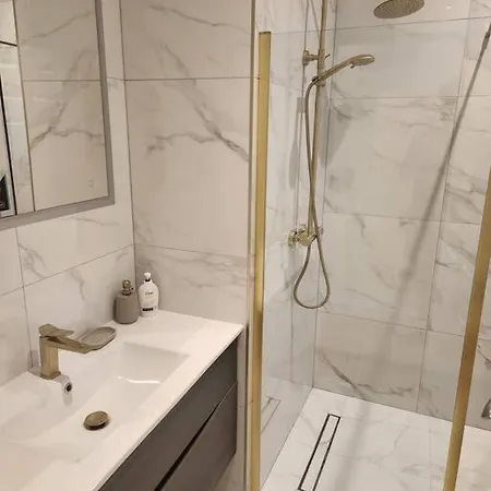 Apartment Newly Refurbished 2 Bed In Paddington London