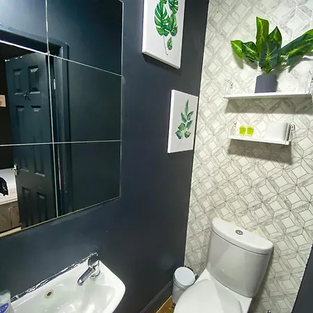Cozy Flat Holland Road Close To Westfield Apartment London
