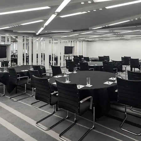 W 5* Londra